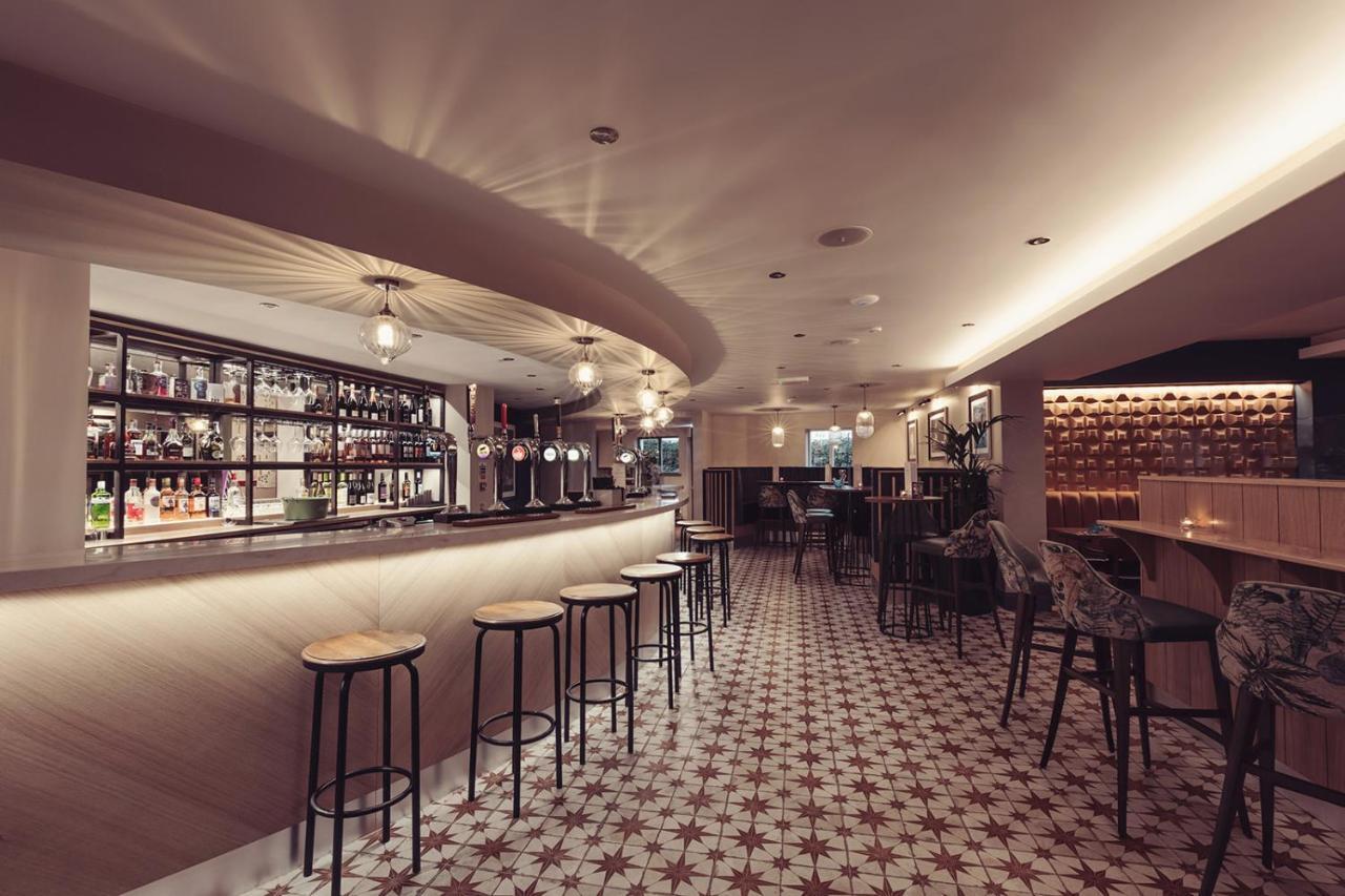 Longlands Inn & Cottages Carnforth Exteriér fotografie The bar at the 2018 edition of the London Design Festival