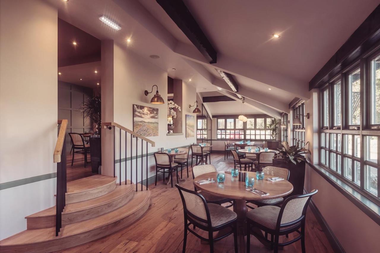 Longlands Inn & Cottages Carnforth Exteriér fotografie The restaurant at the hotel